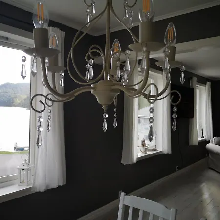 Old School Pa - Exclusive Appartement Eidslandet