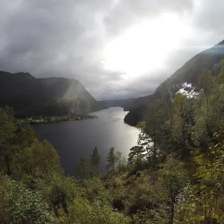 アパート Old School Pa - Exclusive Eidslandet